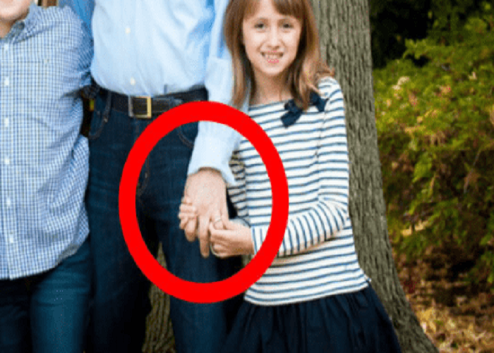 Woman Files For Divorce After Seeing This Photo