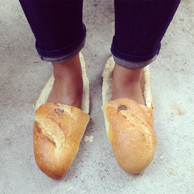 What happens if you wrap a slice of bread on your feet?! Will you try?